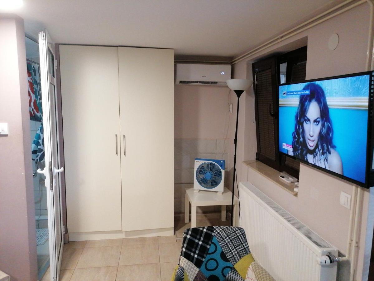 Apartments Sofija Ni Buitenkant foto