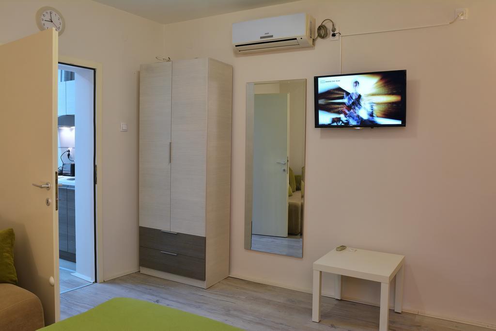 Apartments Sofija Ni Buitenkant foto